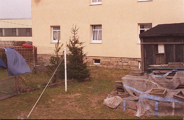 Haus_Nhalb.jpg (71874 Byte)